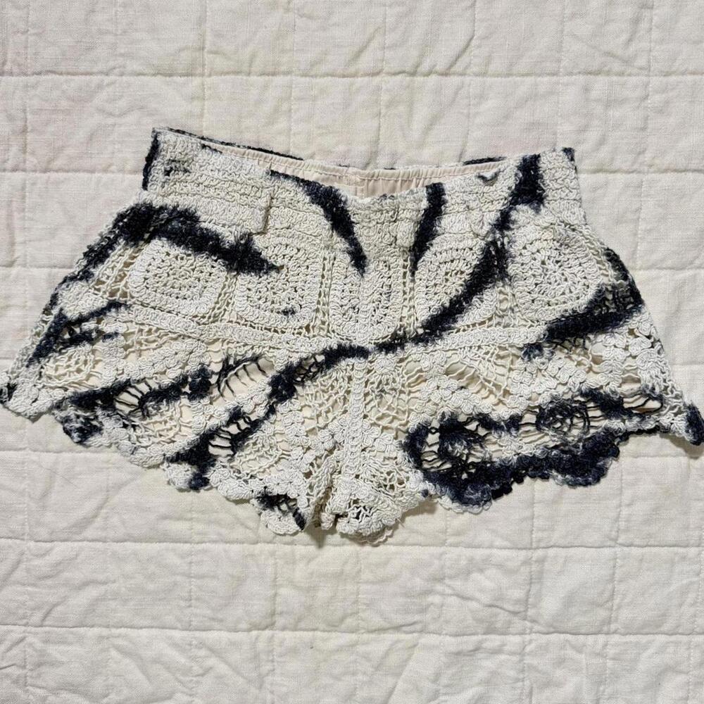 Surf Gypsy Crochet Shorts – Medium‎